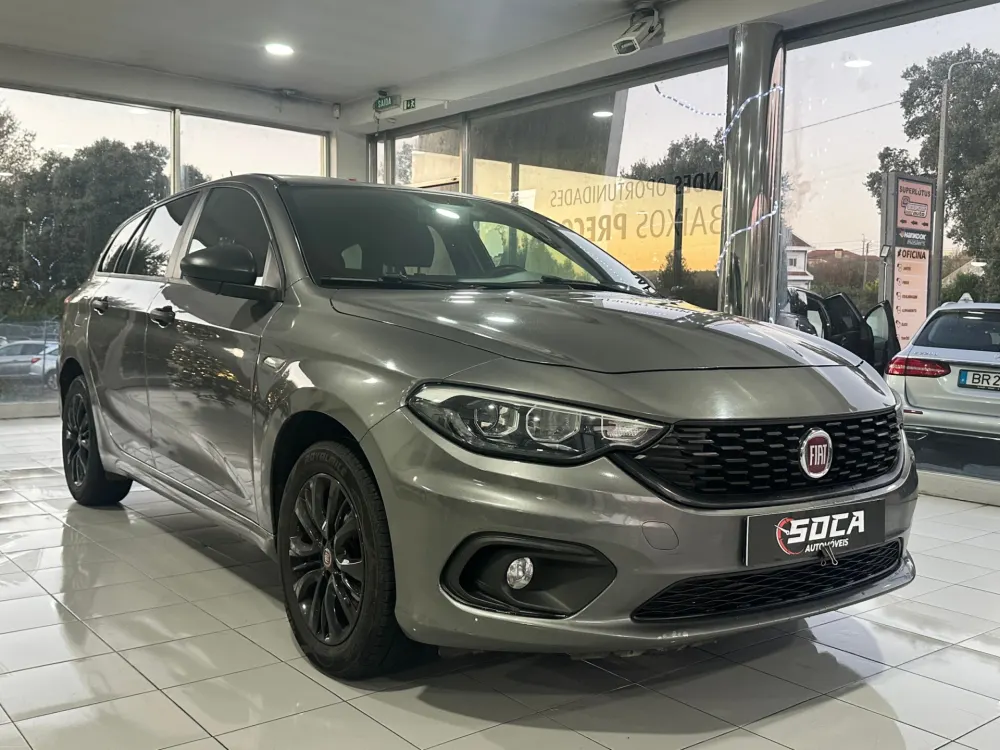 Fiat Tipo Station Wagon 1.3 .M-Jet Lounge - foto 4