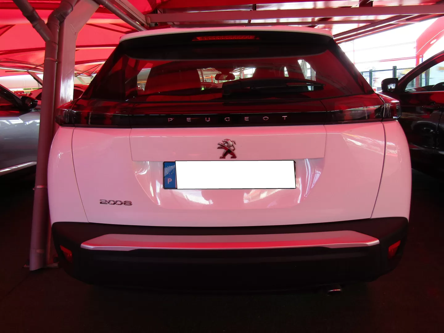 Peugeot 2008 1.5 BlueHDi Allure Pack - foto 4