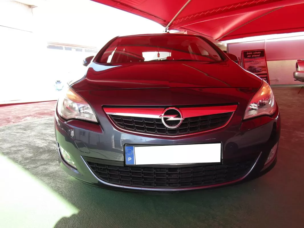 Opel Astra 1.7 CDTi Enjoy - foto 2