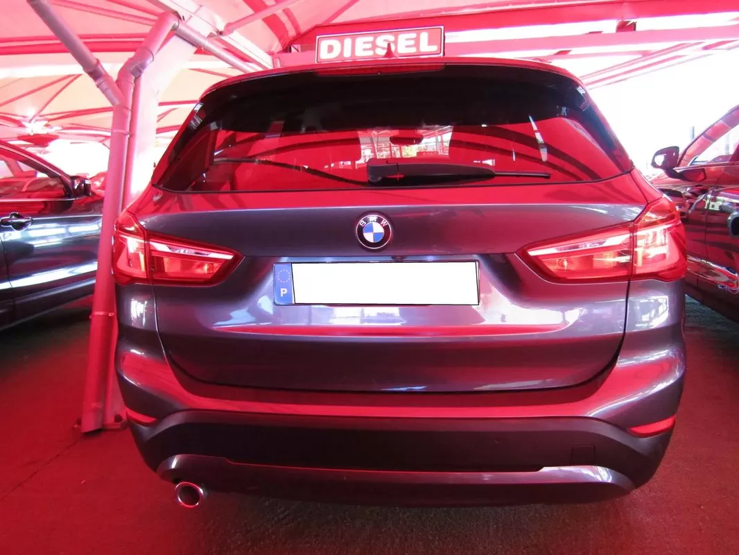 BMW X1  16 D Sdrive Line Xline - foto 3