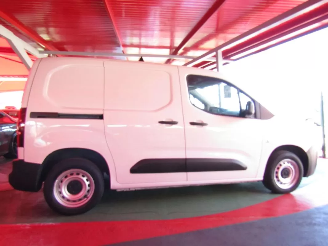 Peugeot  Partner - foto 3
