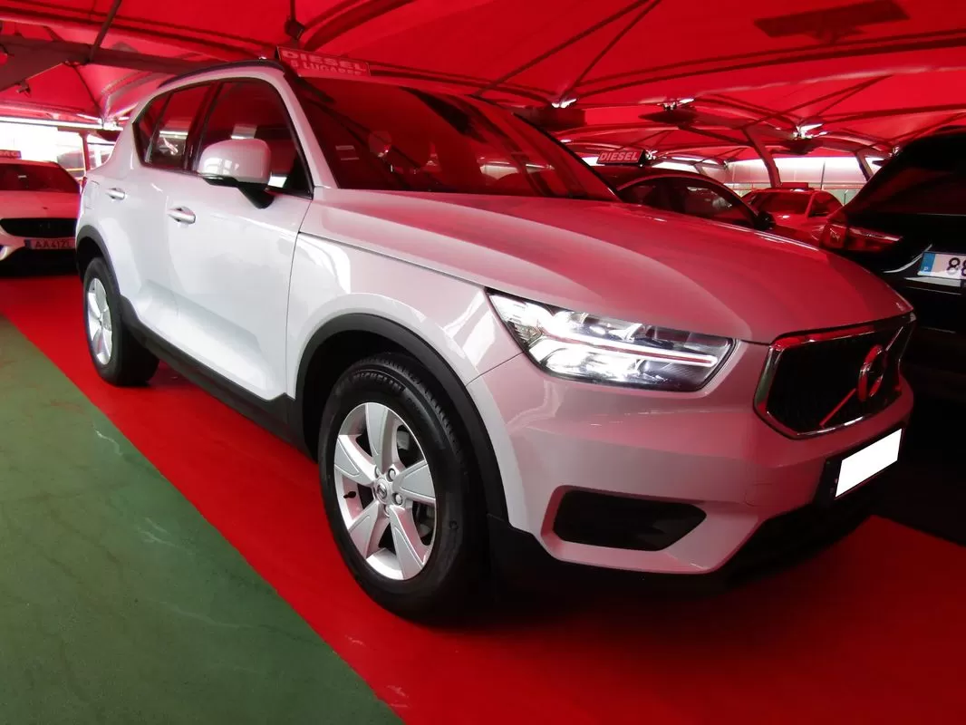 Volvo XC 40 2.0 D3 Momentum