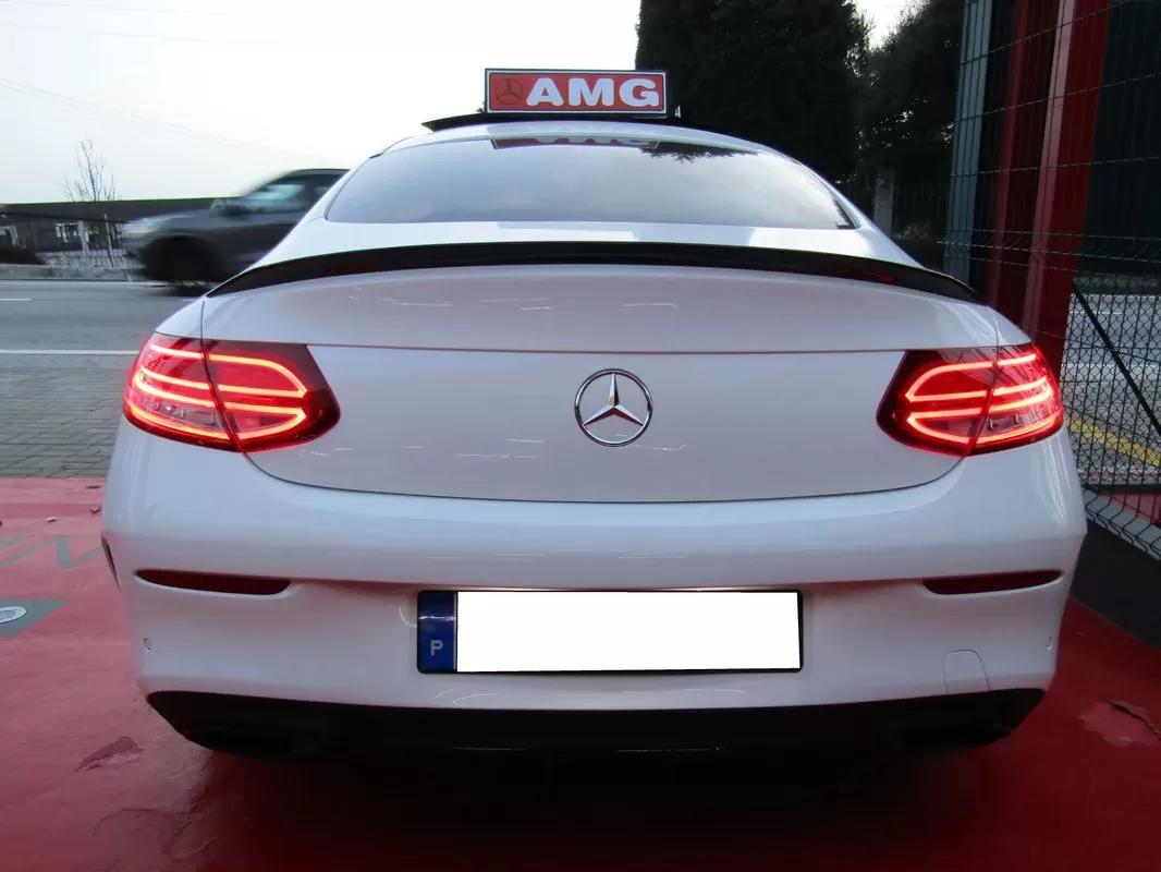 Mercedes-Benz C 220  D 4matic 9g  Tronic Amg Line - foto 6
