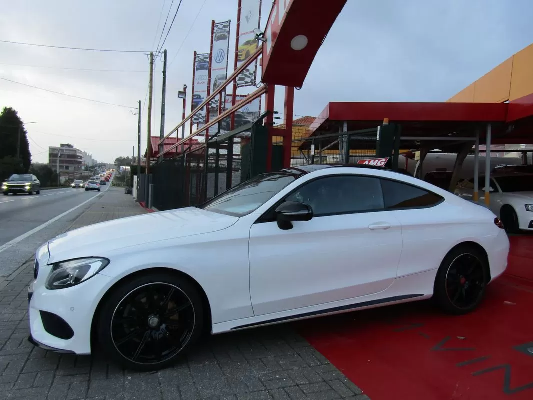Mercedes-Benz C 220  D 4matic 9g  Tronic Amg Line - foto 7