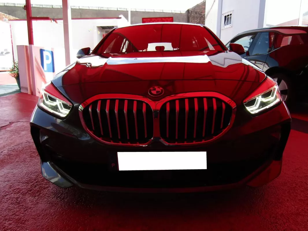 BMW 116 d Pack Desportivo M - foto 2
