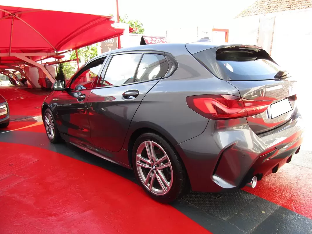 BMW 116 d Pack Desportivo M - foto 4