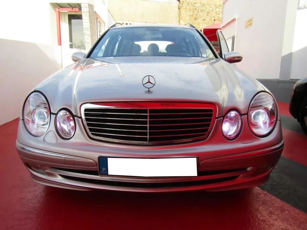 Mercedes-Benz E 270 - foto 3