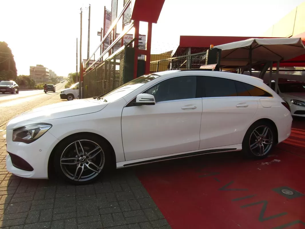 Mercedes-Benz CLA 200 d Shooting Brake AMG Line Aut.