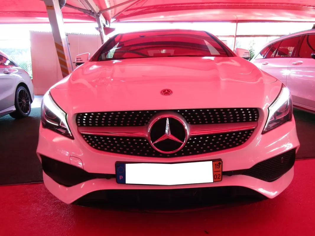 Mercedes-Benz CLA 200 d Shooting Brake AMG Line Aut. - foto 2