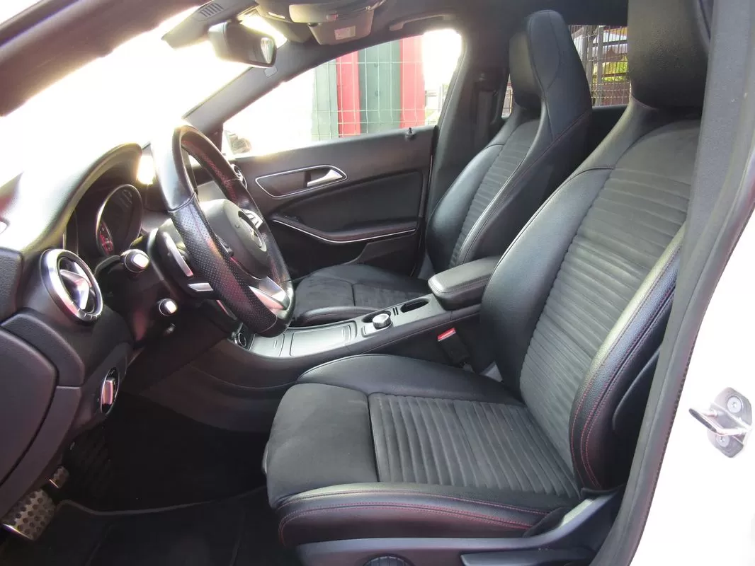 Mercedes-Benz CLA 200 d Shooting Brake AMG Line Aut. - foto 6