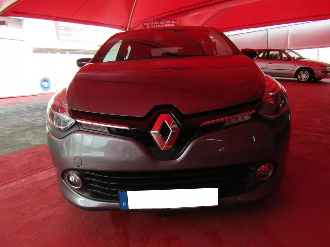 Renault Clio 1.5 dCi Dynamique S - foto 2