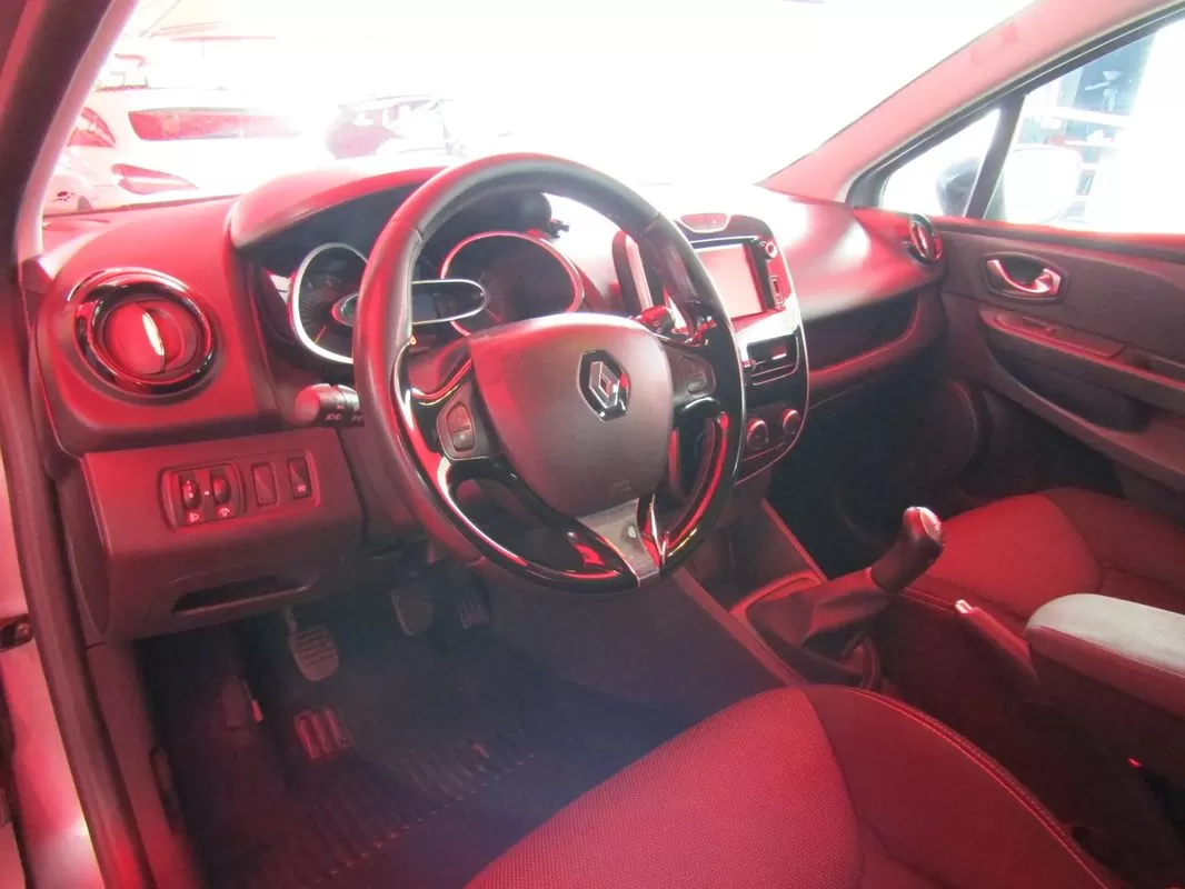Renault Clio 1.5 dCi Dynamique S - foto 7