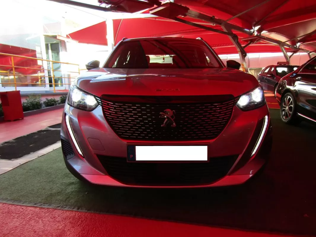Peugeot 2008  Bluehdi 110 Allure Pack - foto 2