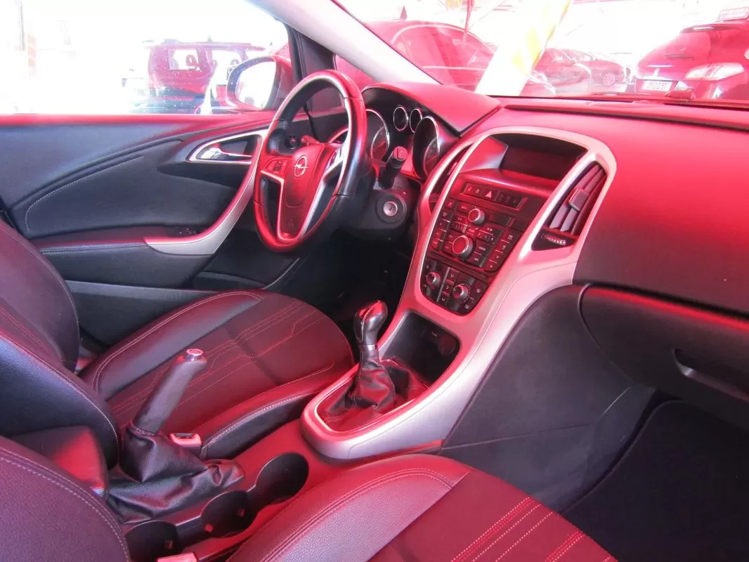 Opel Astra Sports Tourer 1.3 CDTi Enjoy S/S - foto 8