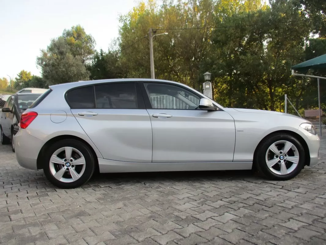 BMW 116 d EDynamics Line Sport - foto 8