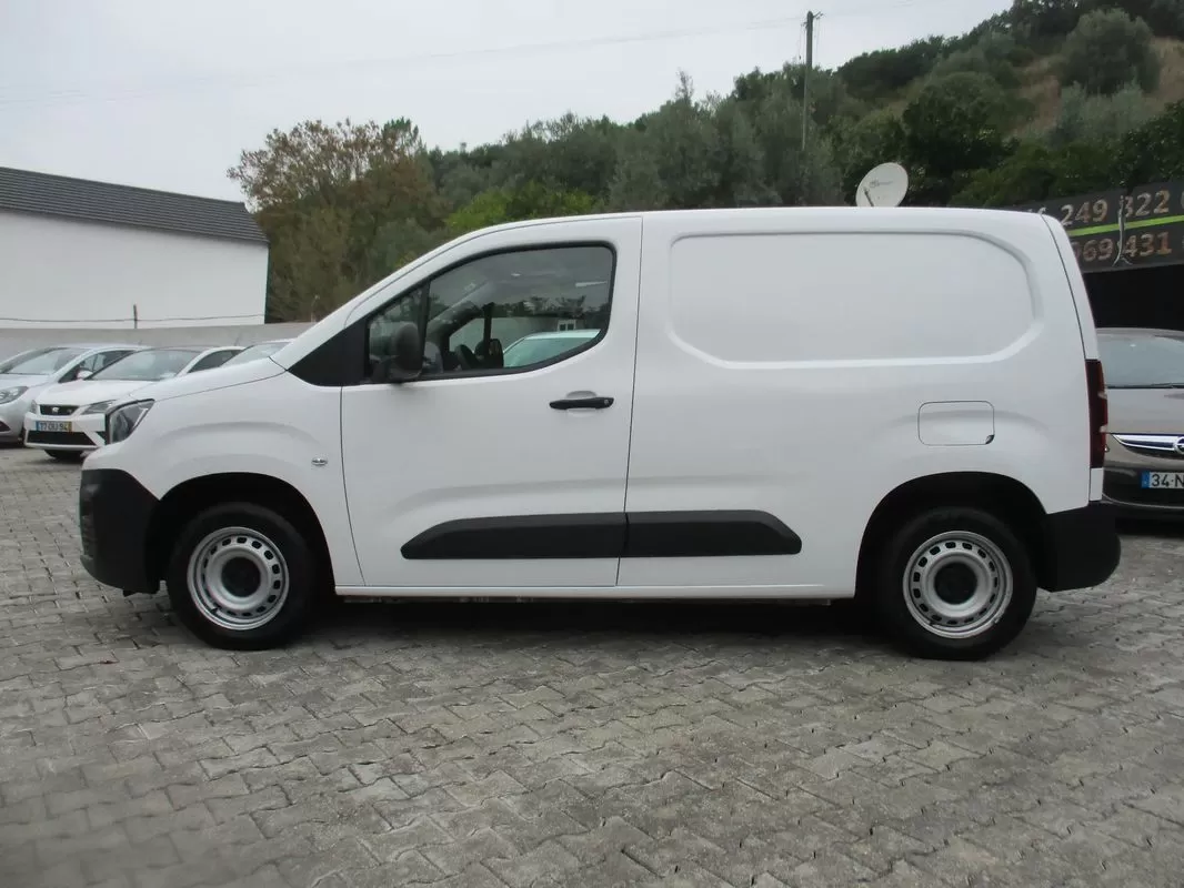 Peugeot  PARTNER - foto 7