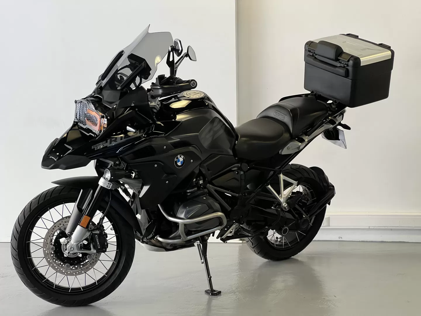 BMW R 1250 GS Adventure TRIPLE BLACK