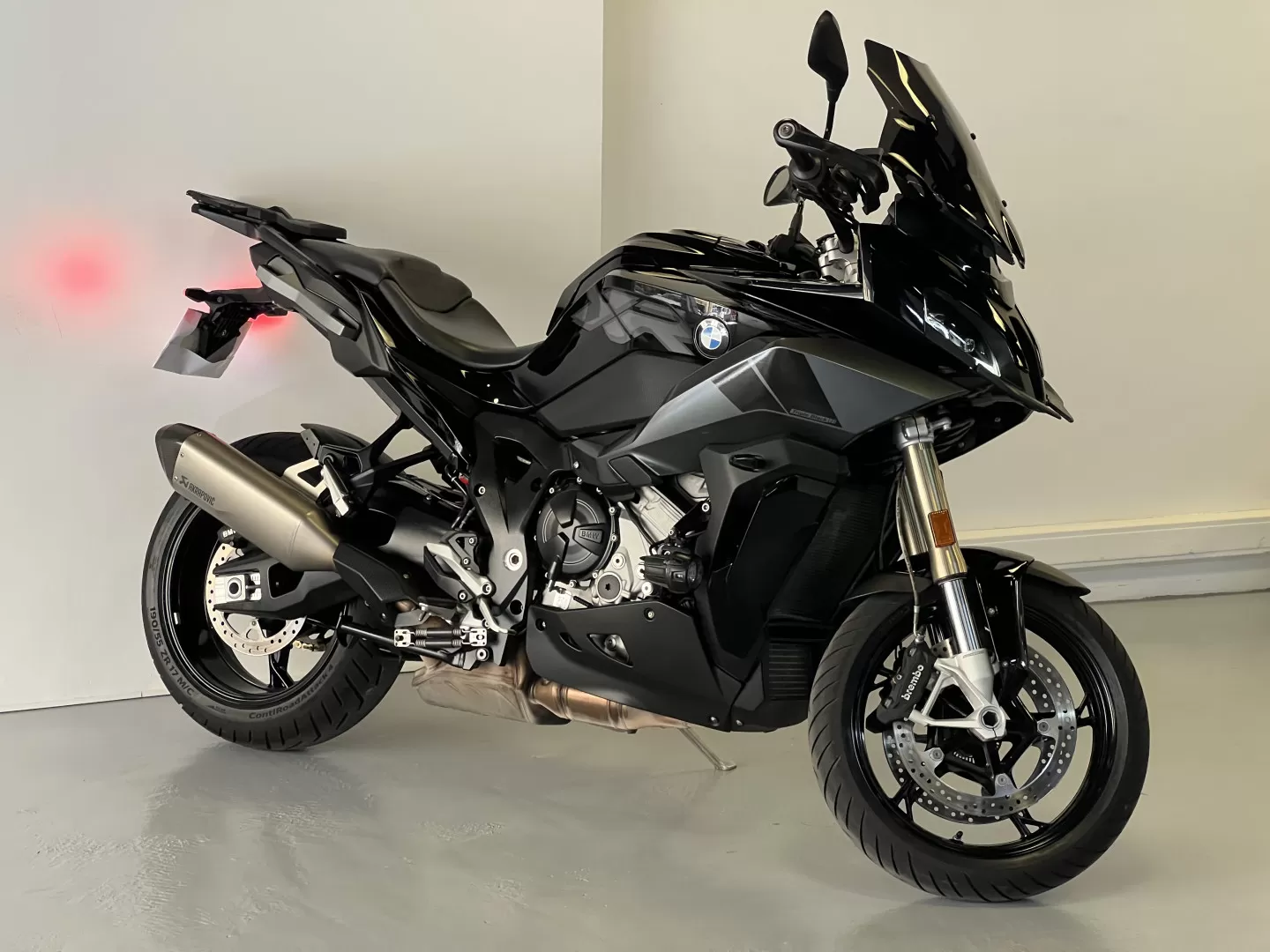BMW S 1000 XR TRIPLE BLACK - foto 4
