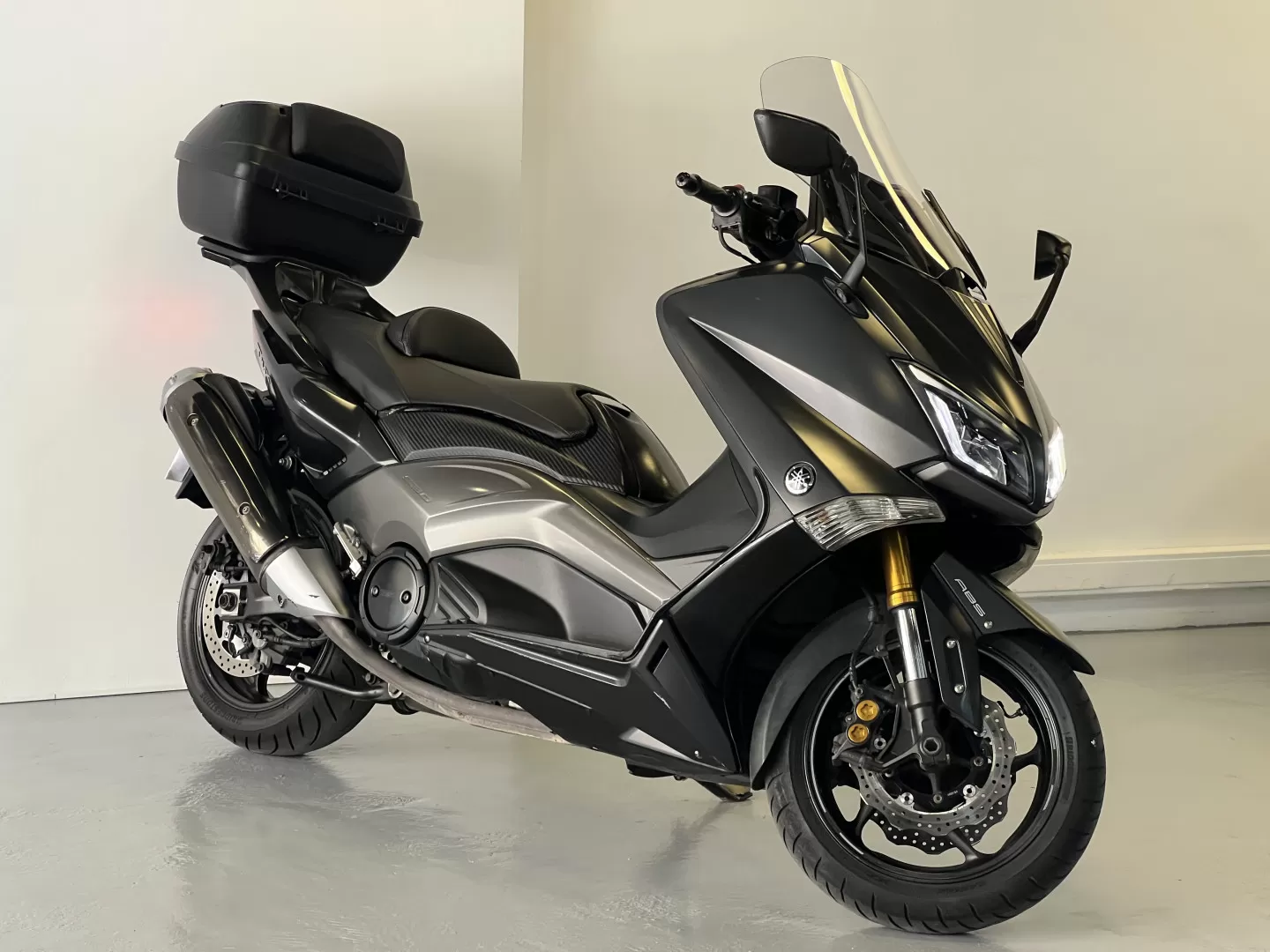 Yamaha TMAX IRON MAX 530 ORIGINAL - foto 4