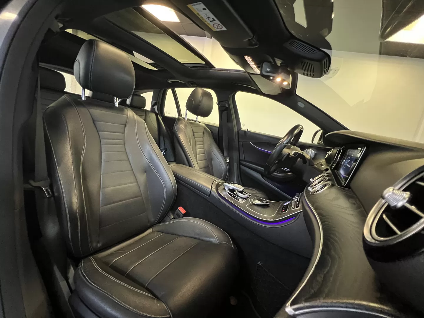 Mercedes-Benz E 220 d 4-Matic All Terrain Avantgarde + - foto 8