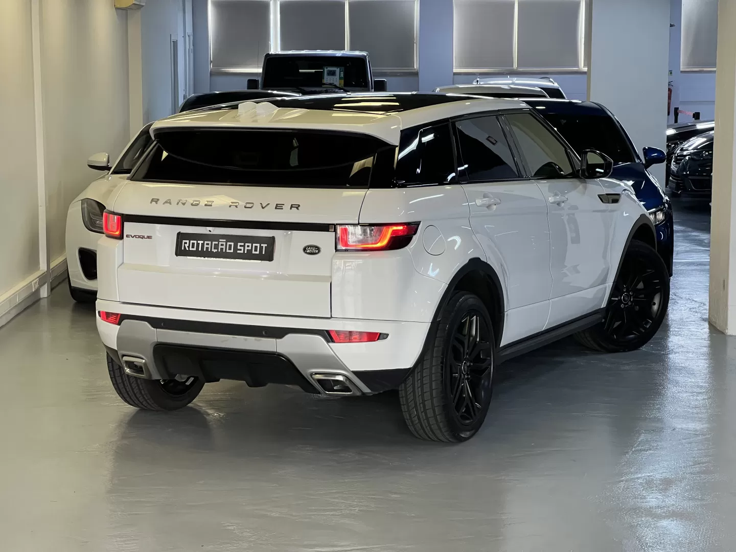 Land Rover Evoque D180 R-Dynamic S - foto 3