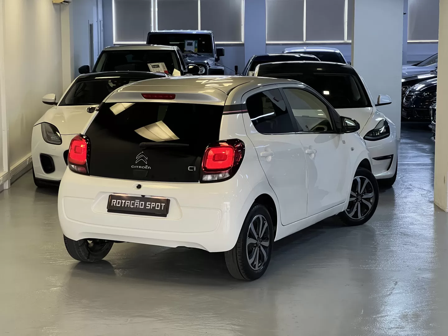 Citroën C1 1.0 VTi Elle - foto 3