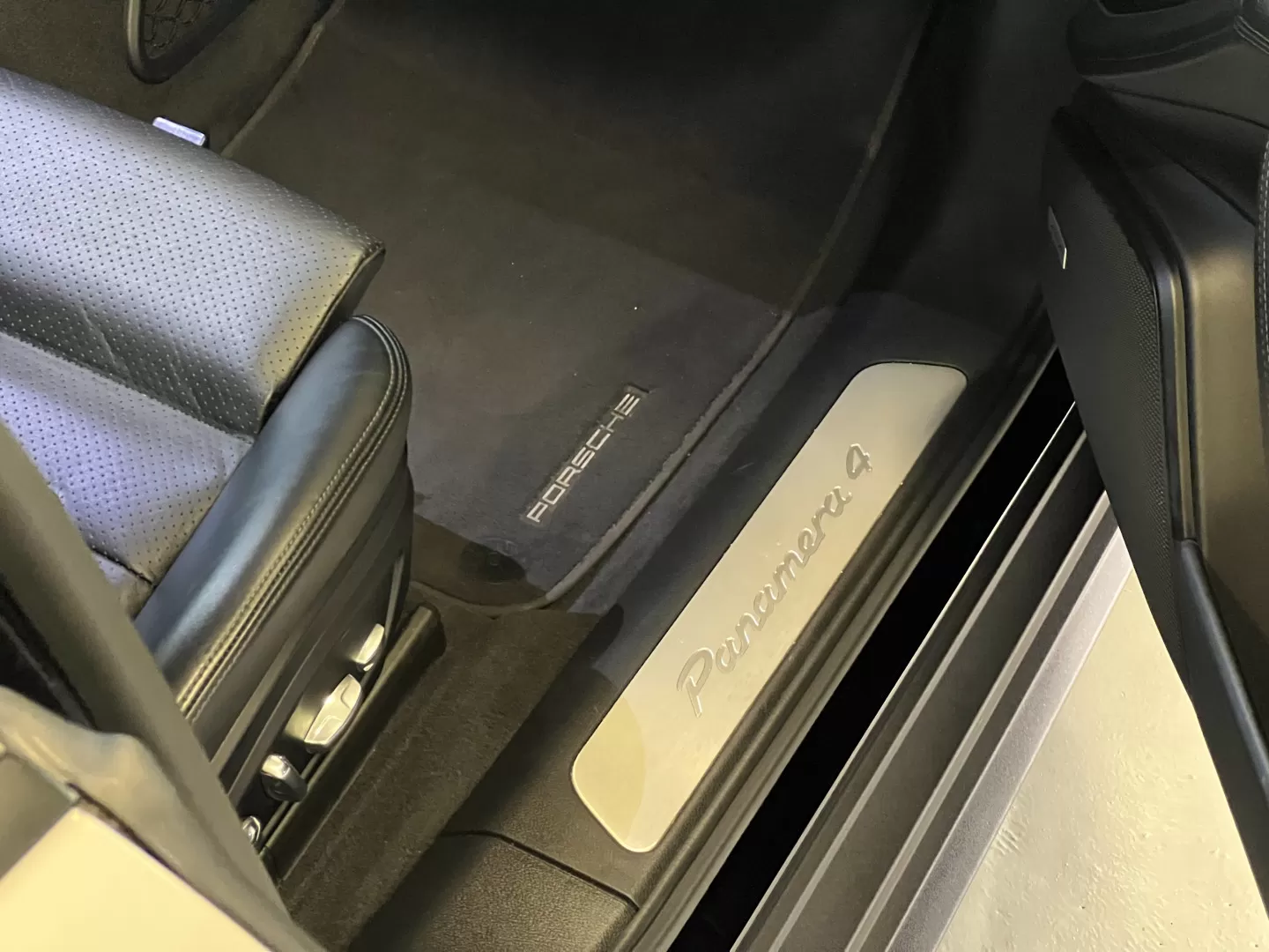 Porsche Panamera Sport Turismo 4 E-Hybrid - foto 7