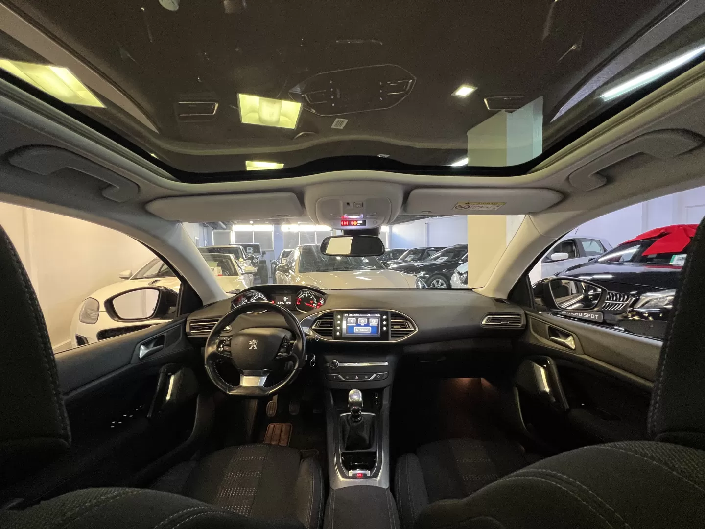 Peugeot 308 SW 1.6 BlueHDi Allure - foto 6