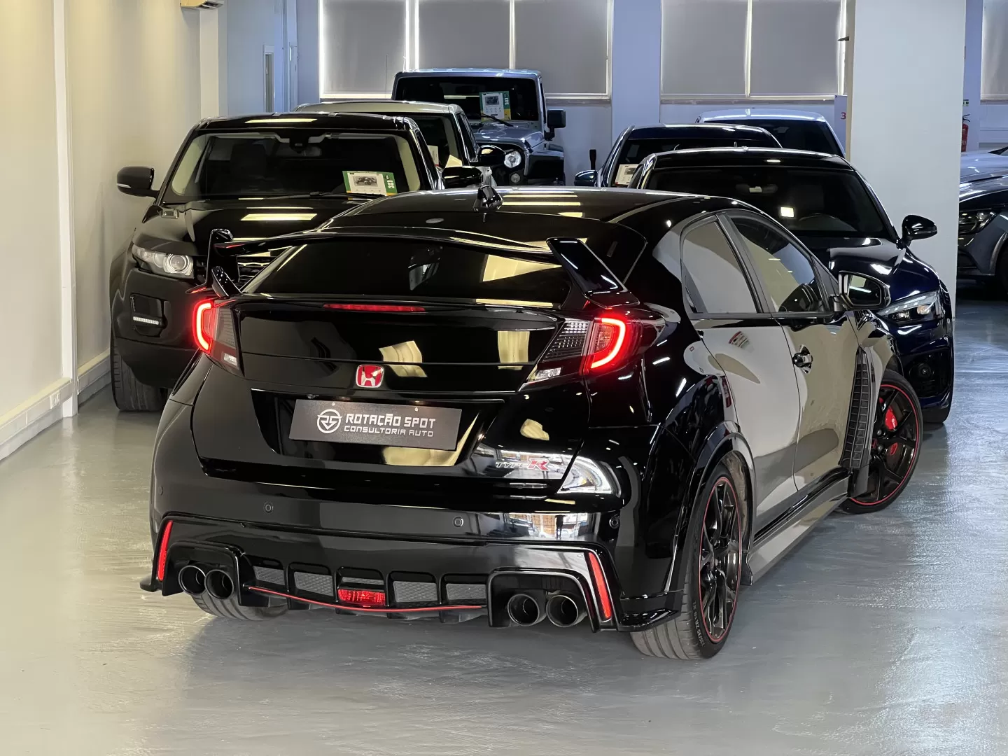 Honda Civic 2.0 VTEC Turbo Type R GT - foto 3