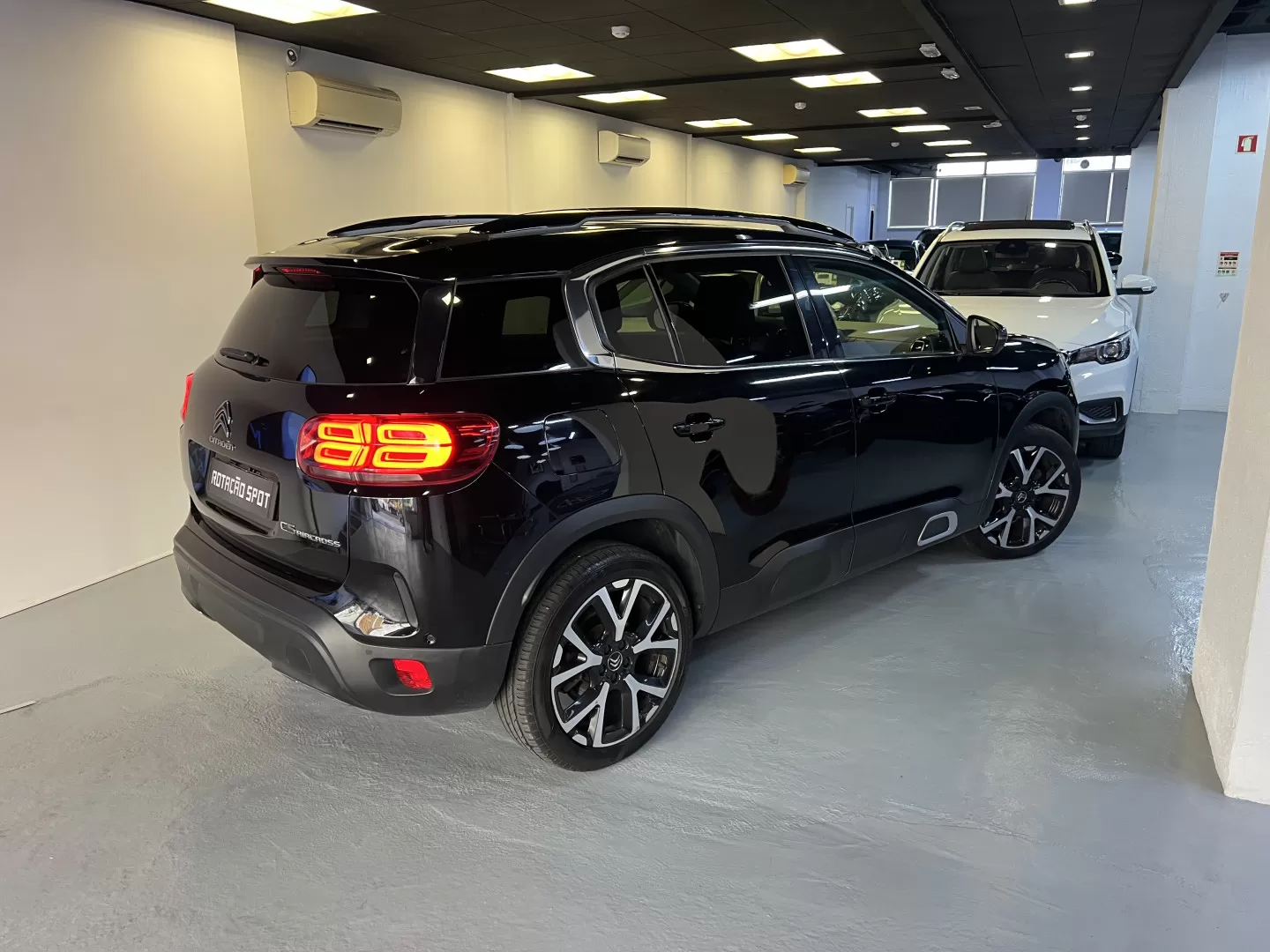 Citroën C5 Aircross 1.5 BlueHDi Shine J19 EAT8 - foto 5