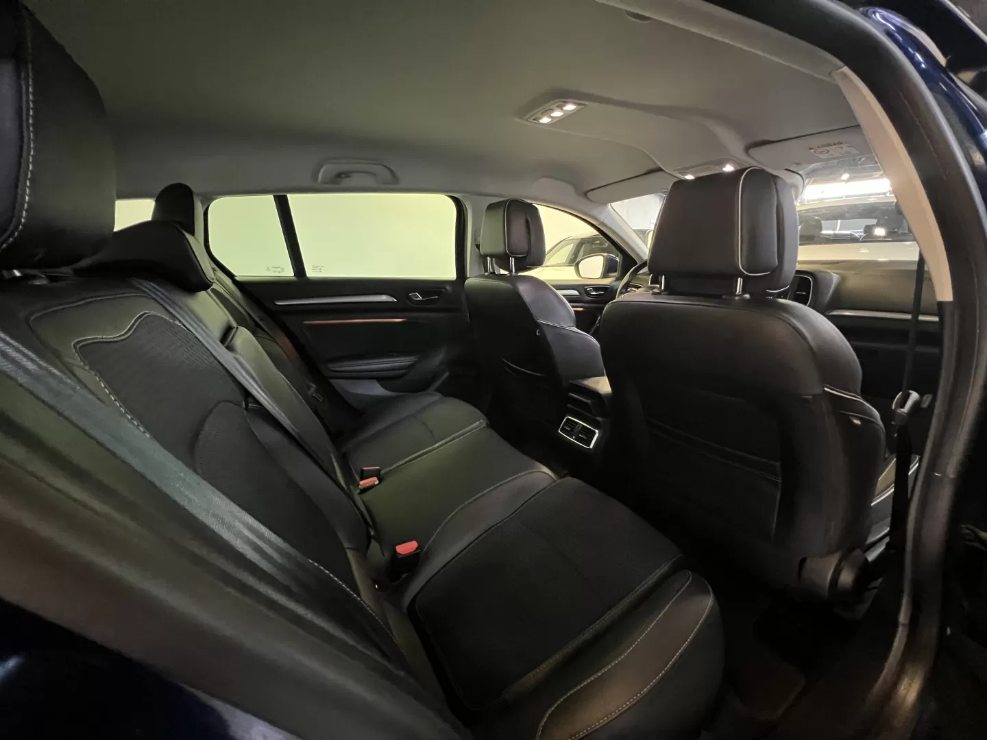 Renault Mégane Sport Tourer 1.5 dCi Bose Edition SS - foto 8