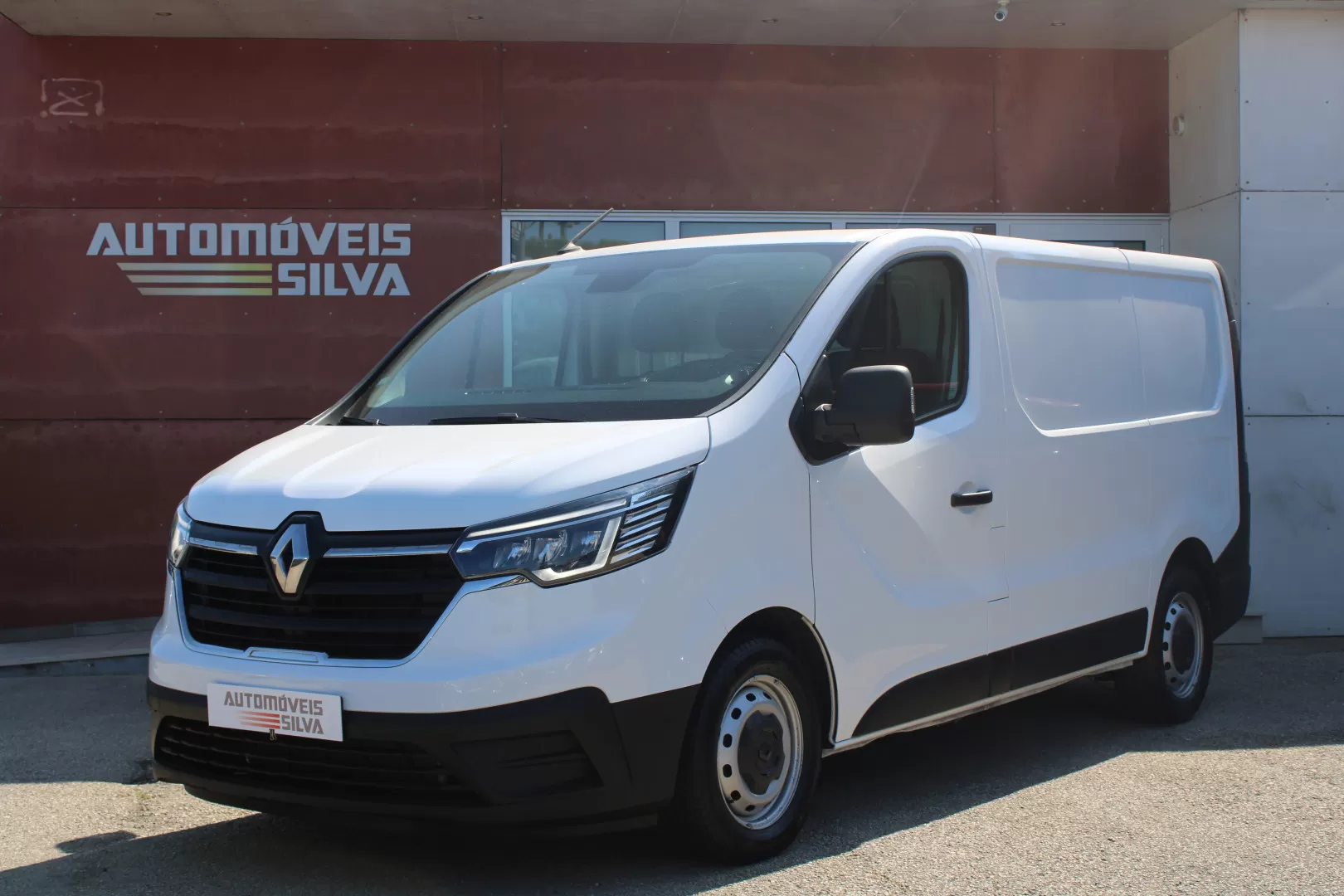Renault  Trafic 2.0 Blue dCI C/Frio - foto 2