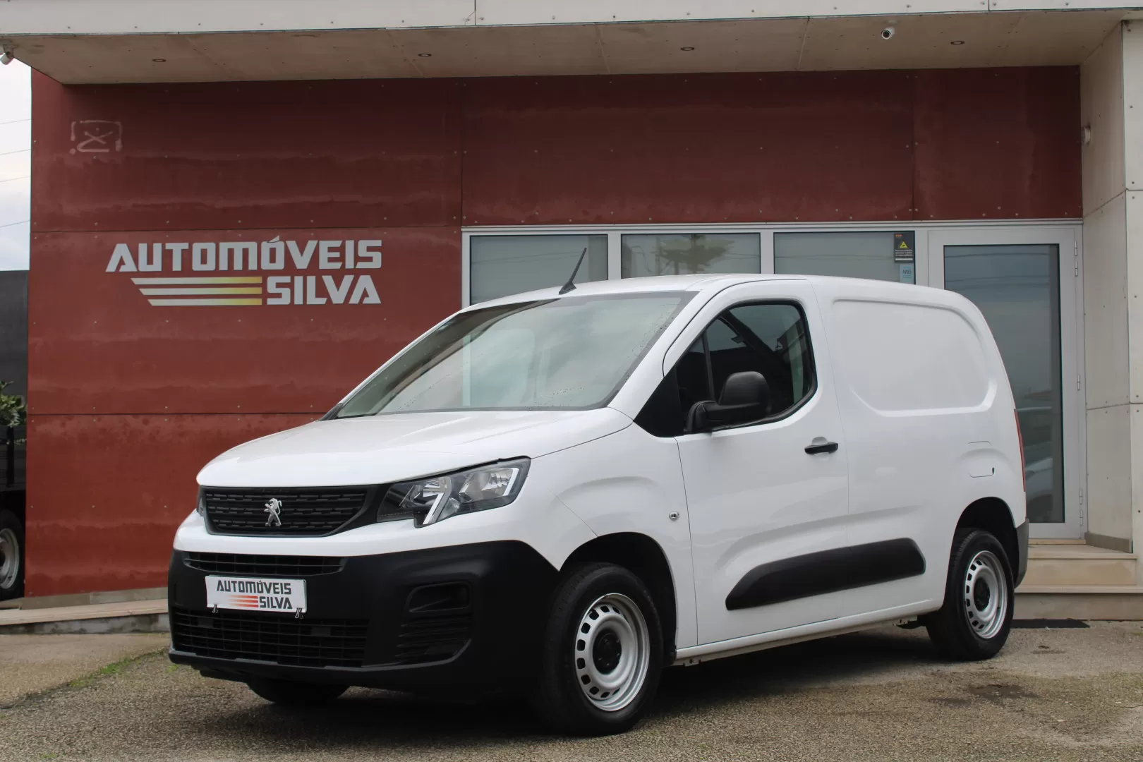 Peugeot  Partner 1.5 BlueHDI Premium - foto 2