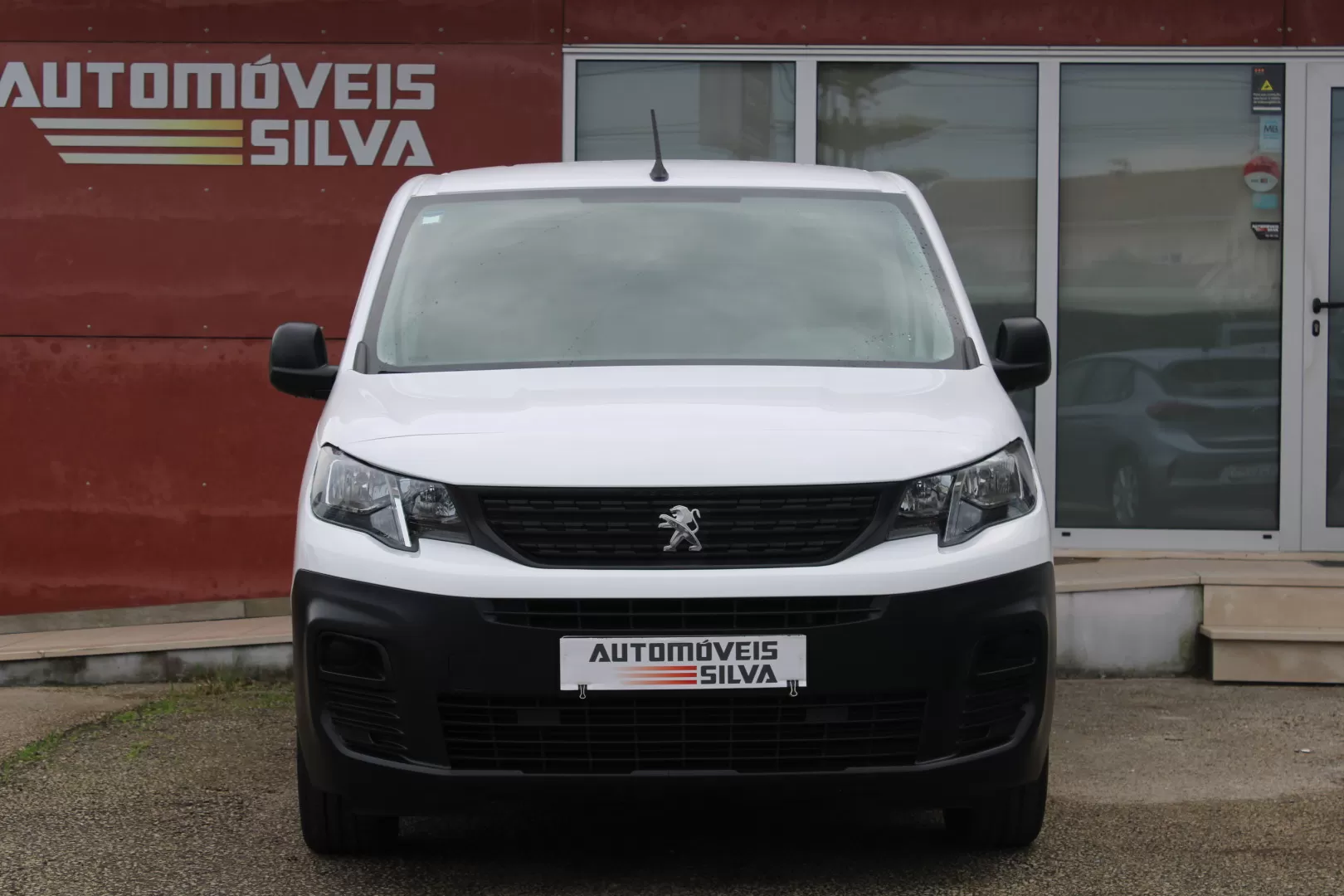 Peugeot  Partner 1.5 BlueHDI Premium - foto 4