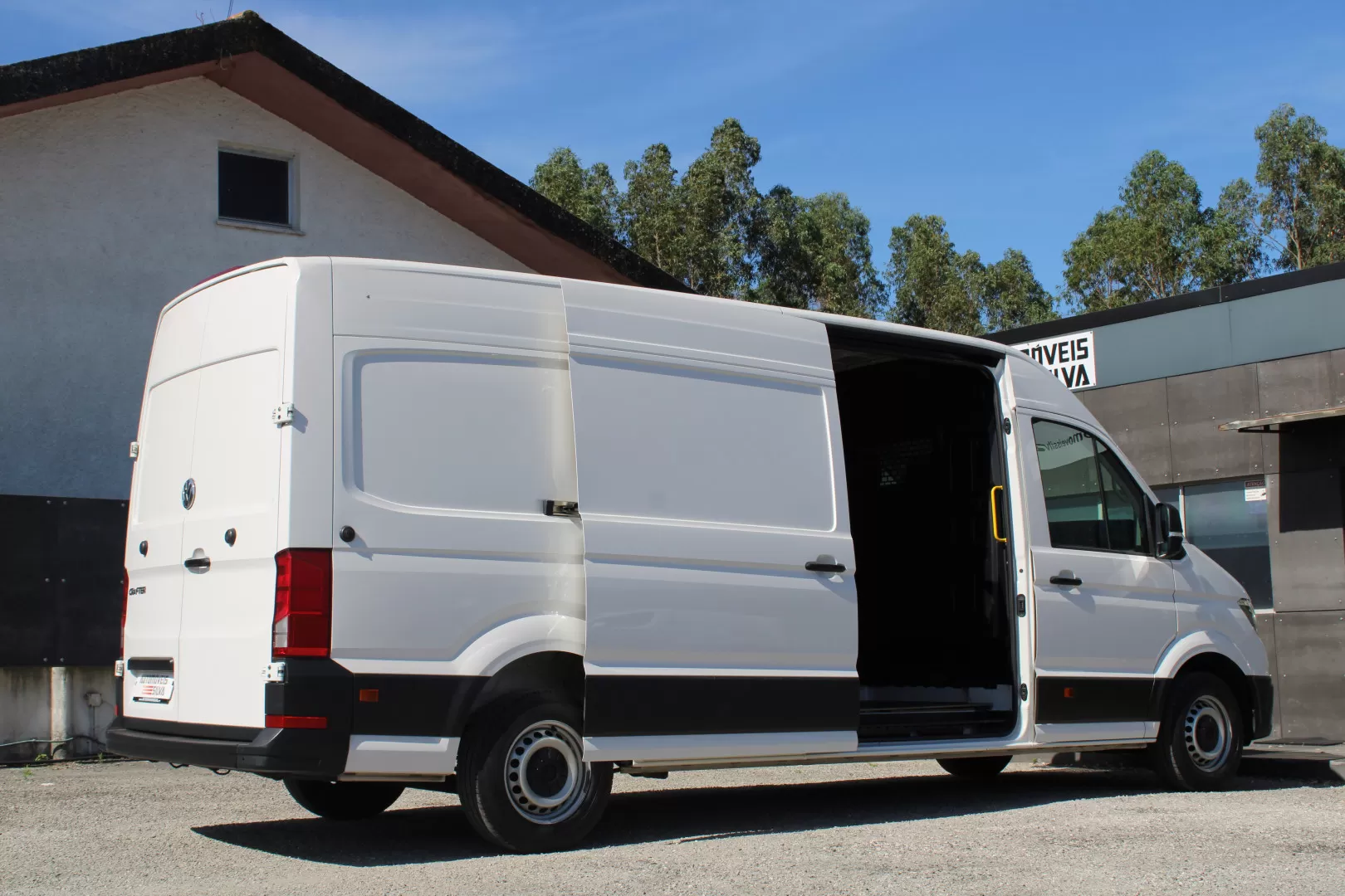 VW  Crafter 32 2.0 TDI L3H3 - foto 8
