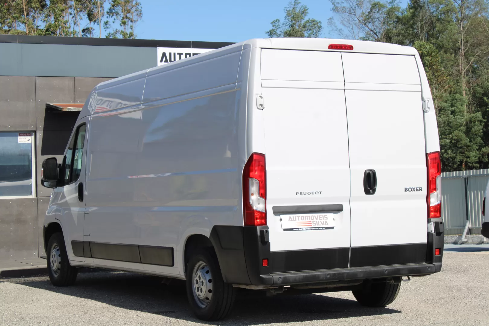 Peugeot  Boxer 2.2 BlueHDI L3H2 Premium - foto 8