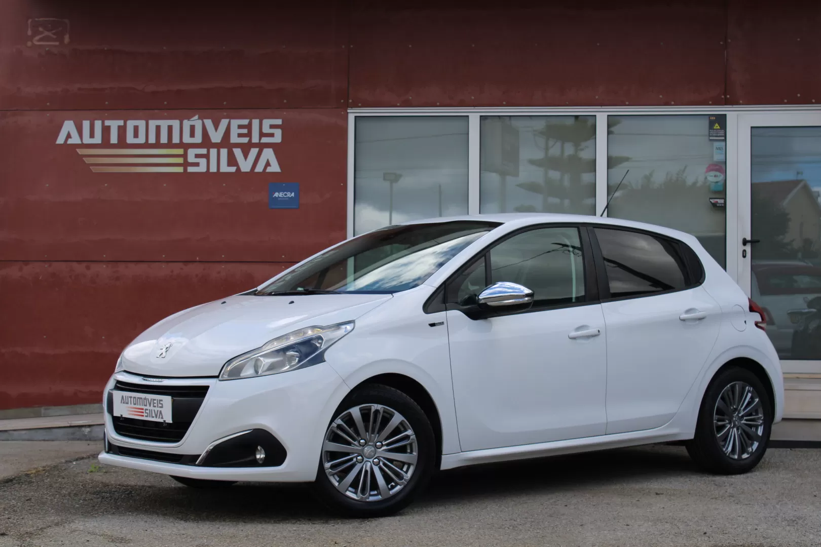 Peugeot 208 1.2 PureTech Style - foto 2