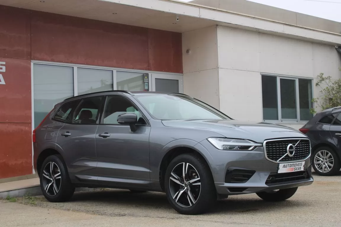 Volvo XC 60 2.0 D4 R-Design Geartronic - foto 6
