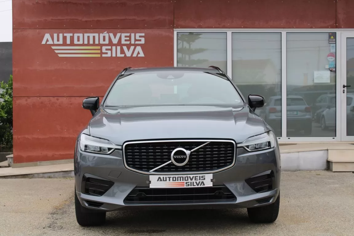 Volvo XC 60 2.0 D4 R-Design Geartronic - foto 3