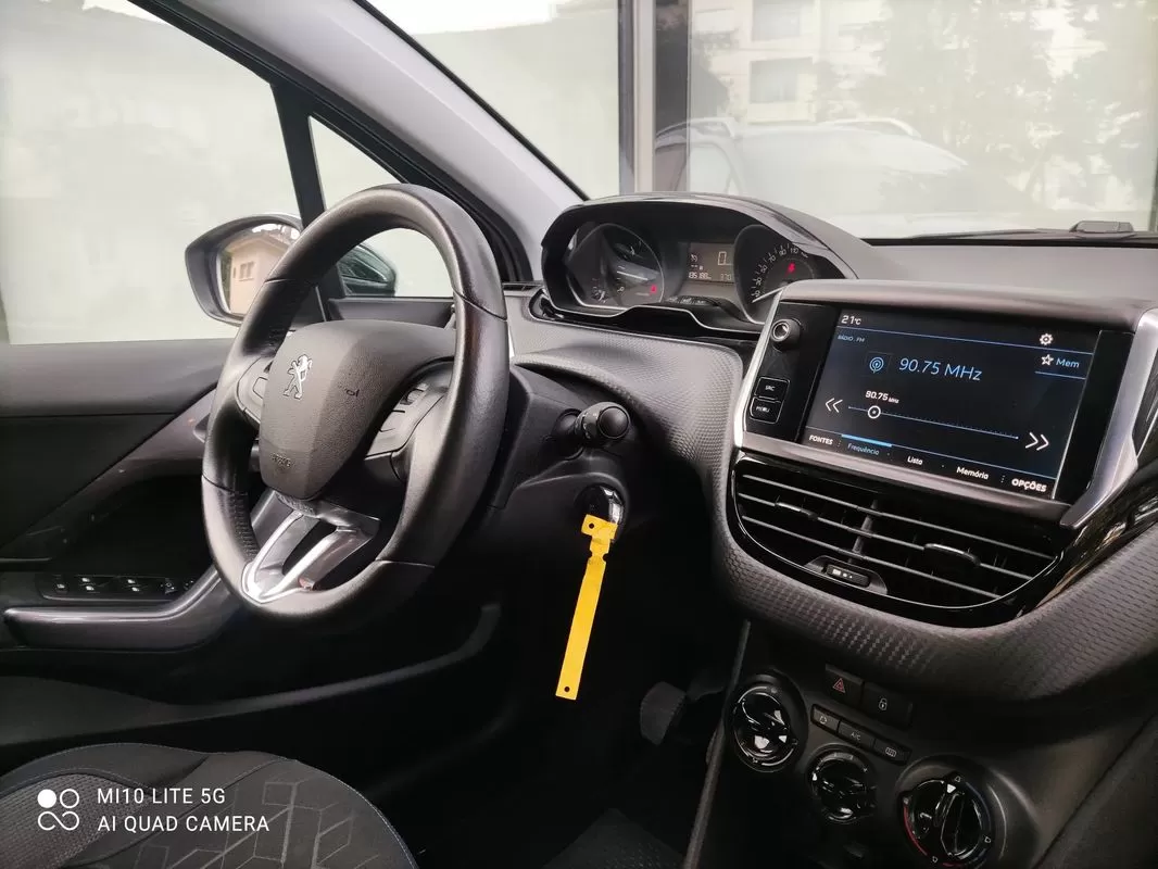 Peugeot 2008 1.5 BlueHDi Style - foto 7