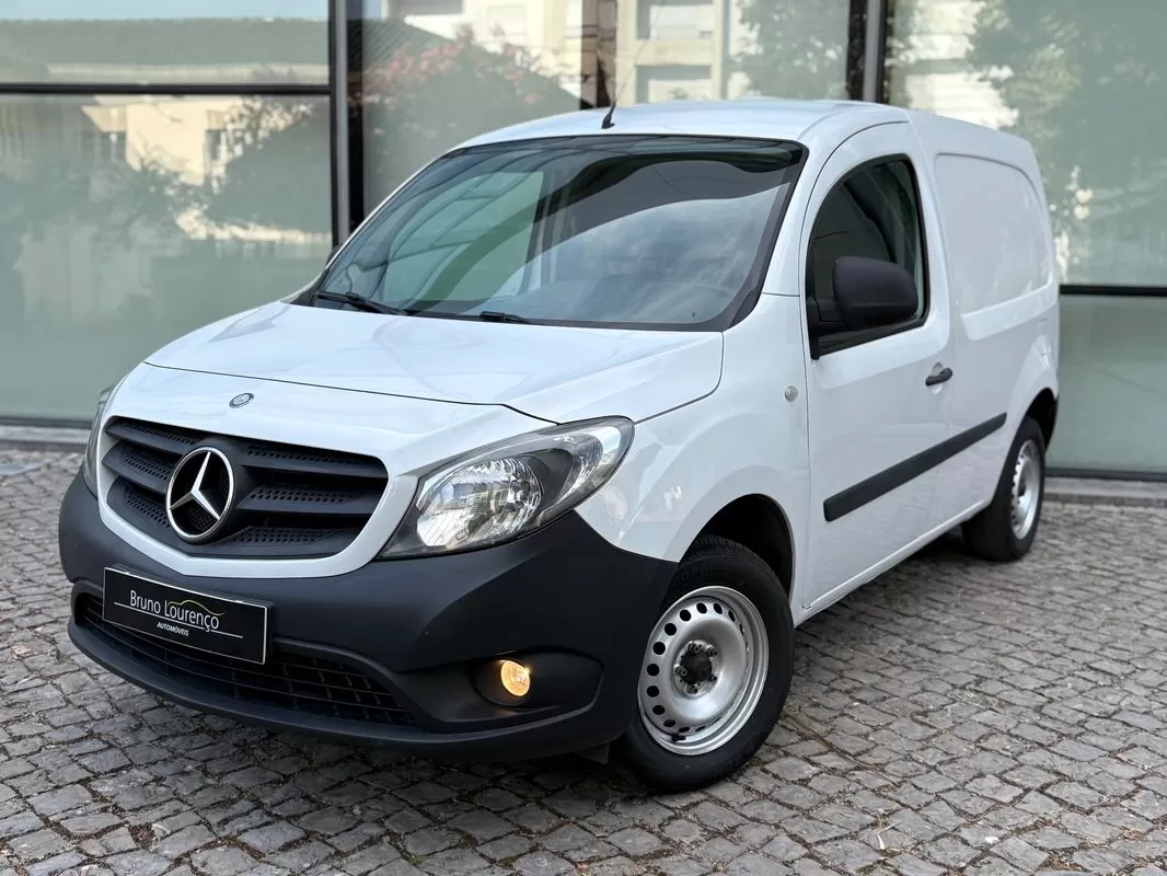 Mercedes-Benz  Citan 109 CDi IVA dedutível - foto 2