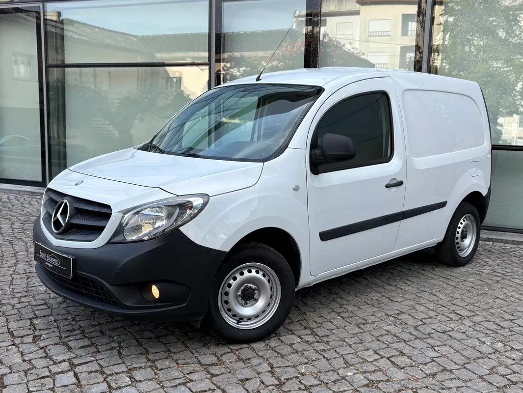 Mercedes-Benz  Citan 109 CDi IVA dedutível - foto 3