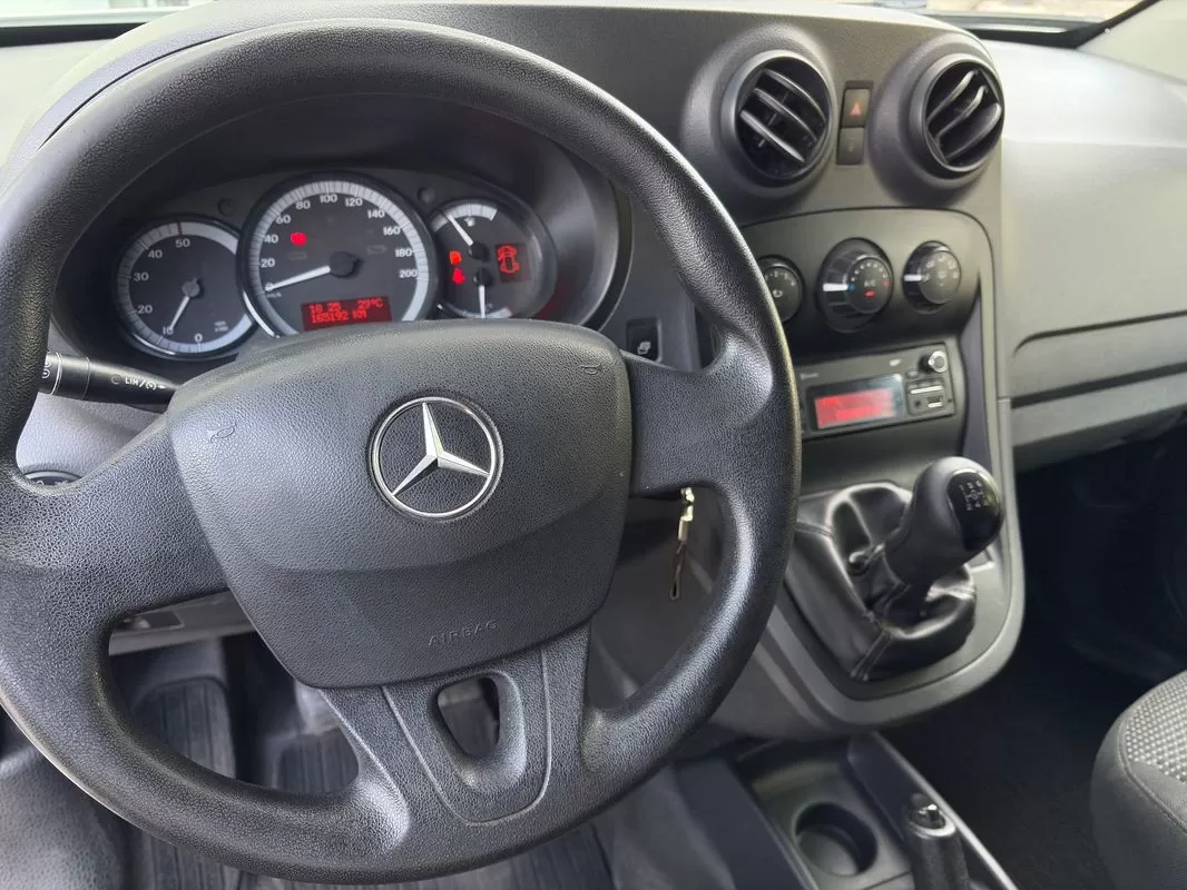 Mercedes-Benz  Citan 109 CDi IVA dedutível - foto 6