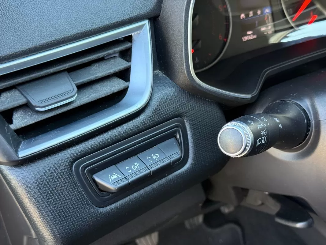 Renault Clio 1.5 Blue dCi Intens - foto 4