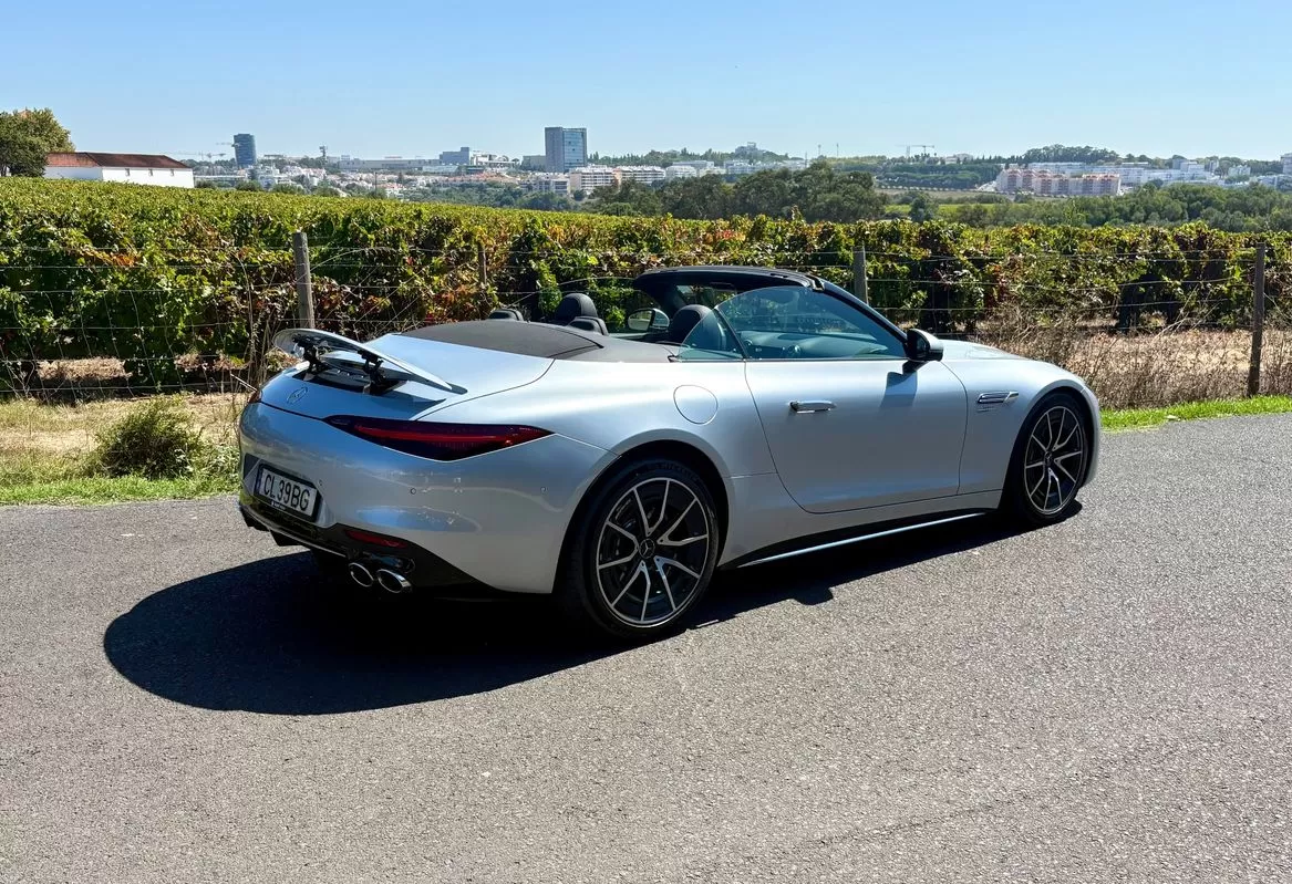 Mercedes-Benz SL 43 AMG Standard - foto 8