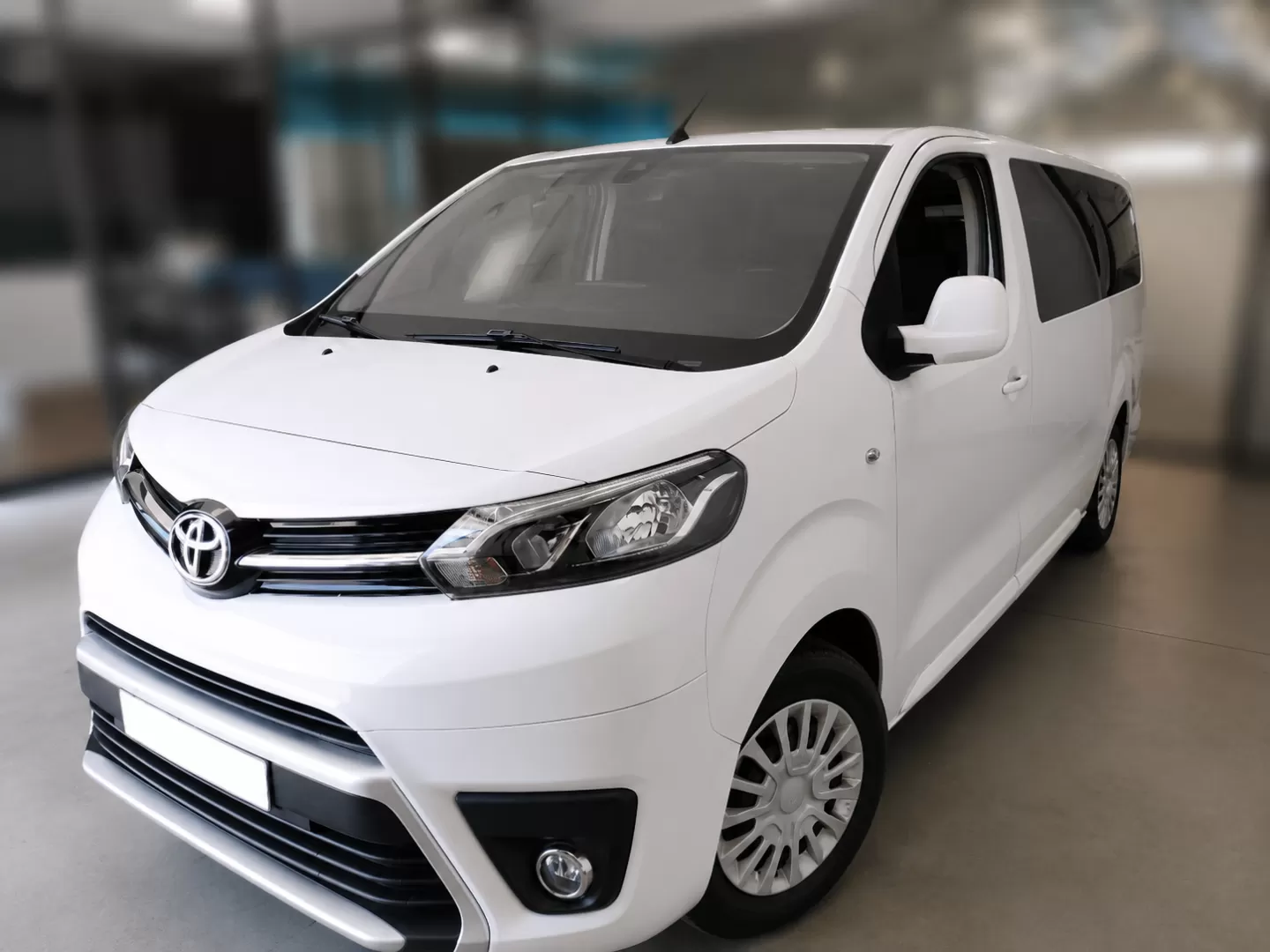 Toyota Proace Verso 1.5 D-4D L2 1.2T Comfort 5L - foto 2