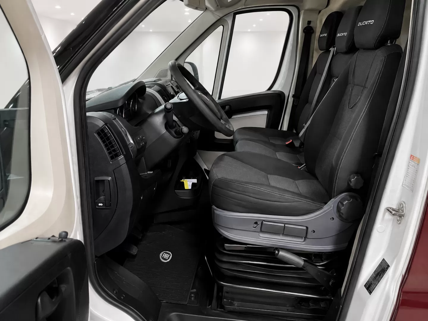 Fiat   Ducato 35 2.3 M-Jet LH2 - foto 5