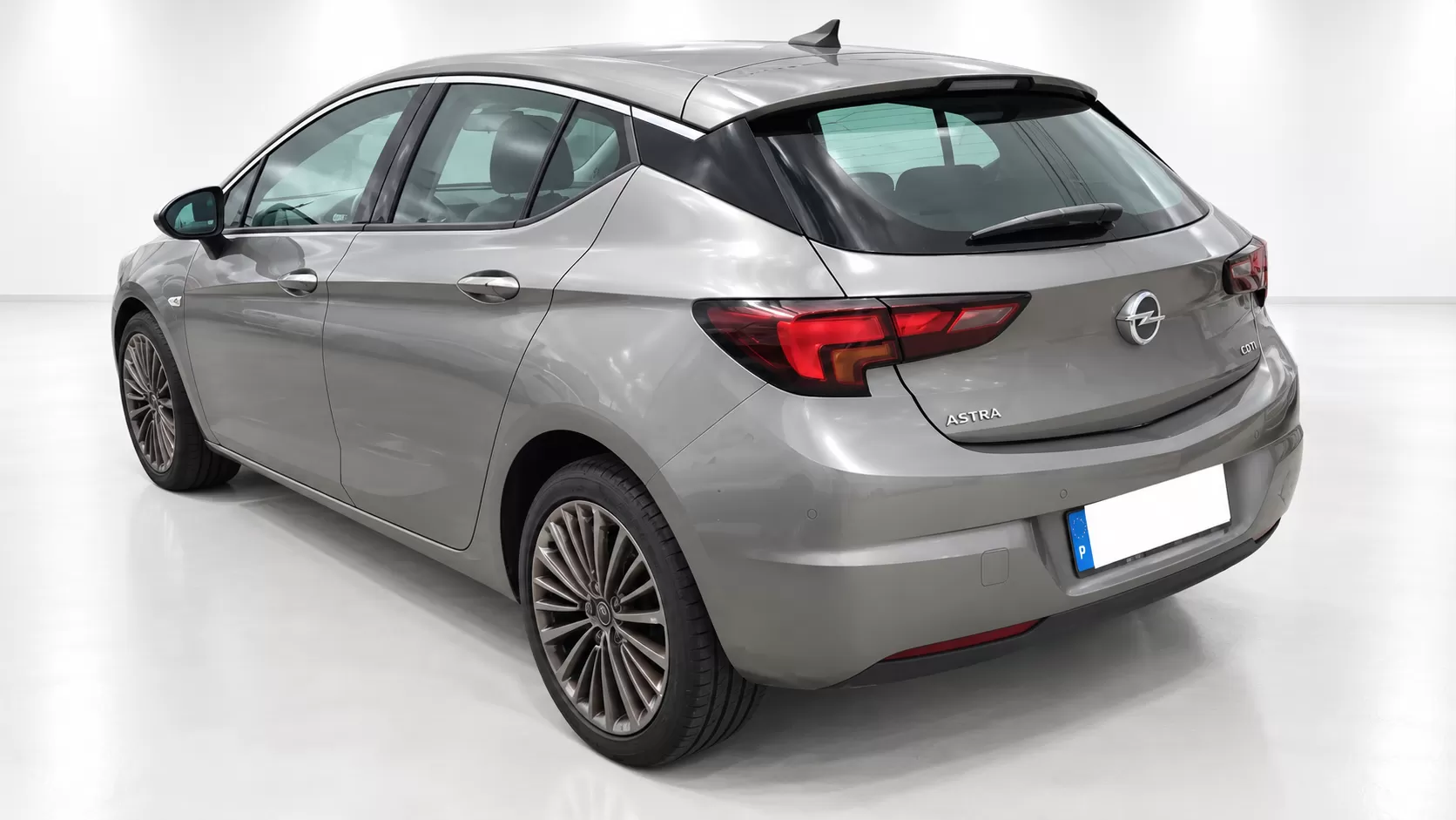 Opel Astra 1.6 CDTI Dynamic S/S 5PB/5PC - foto 3