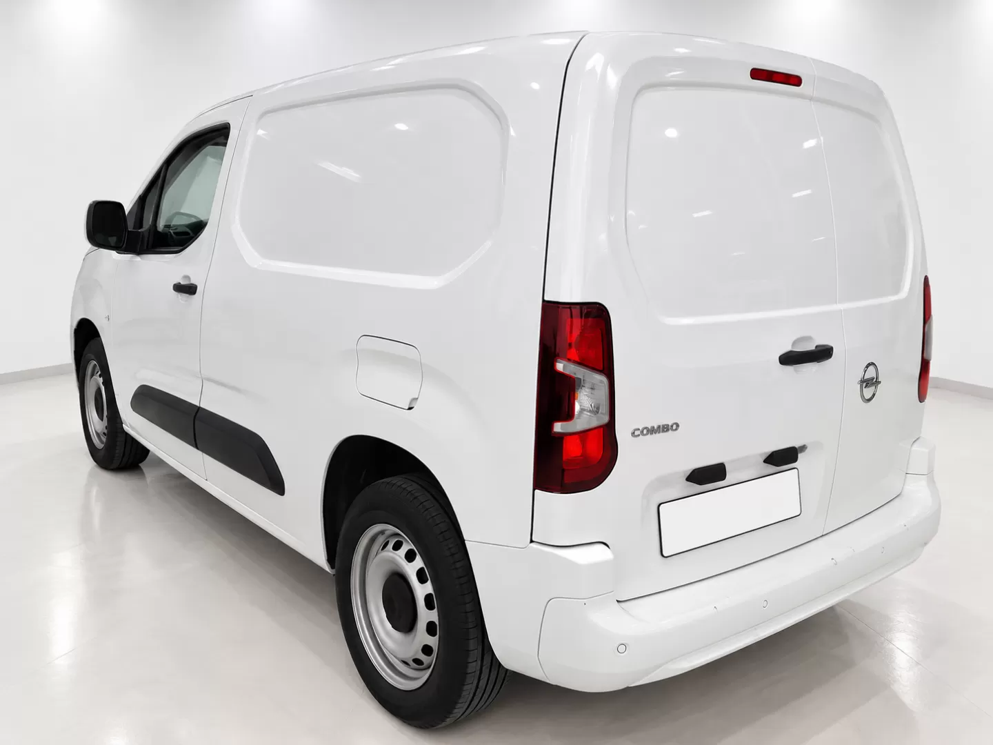 Opel  Combo 1.5 CDTi L1H1 INC Enjoy - foto 3