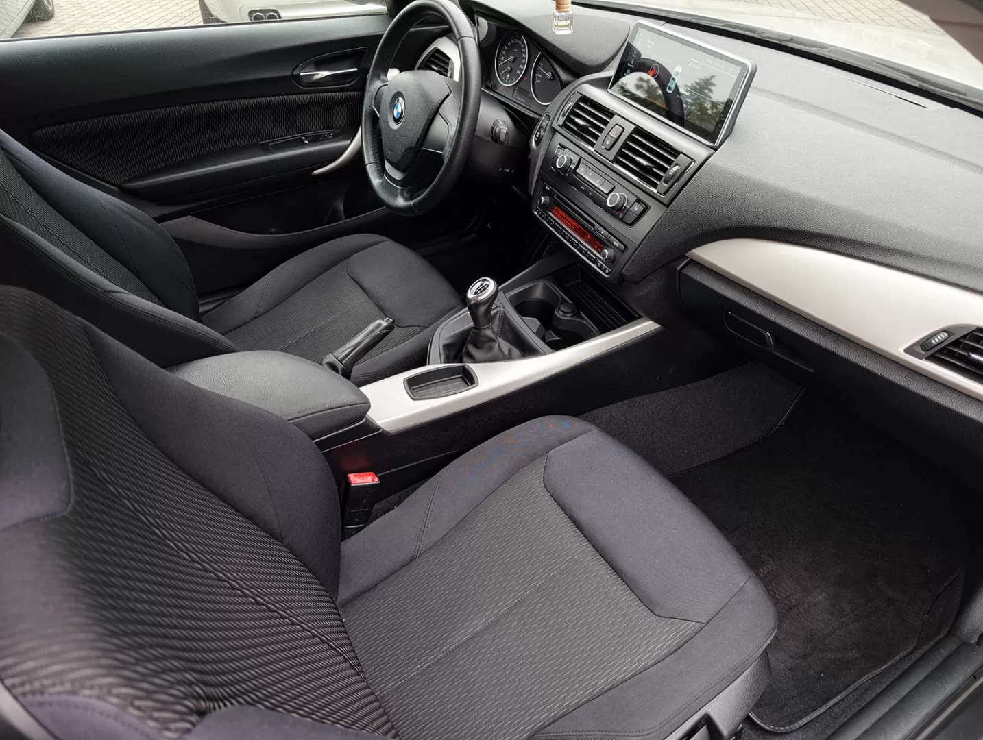 BMW 116 i - foto 8